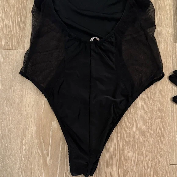 Victorias Secret French Maid Costume Set - Picture 5 of 6